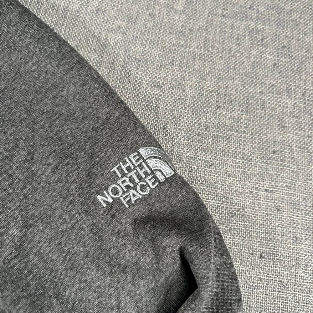 The North Face WindWall Jacket Women L Gray Full Zip Softshell Trail Embroidered